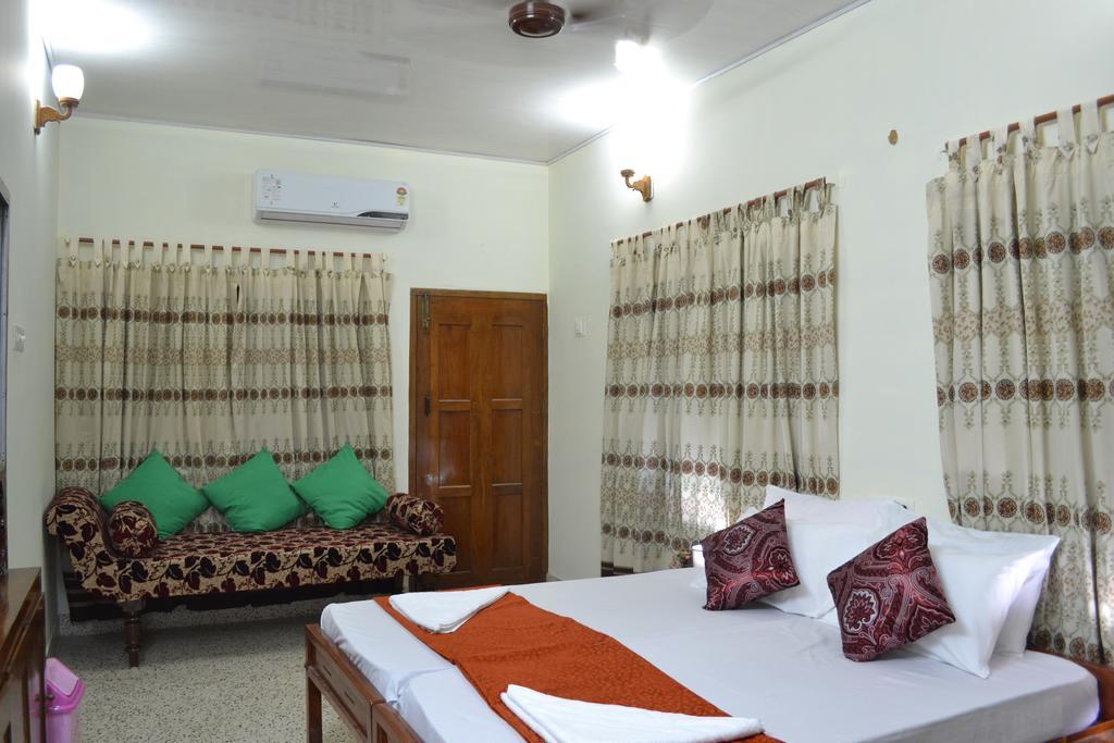 Thoms Beach Homestay Alappuzha Exterior foto